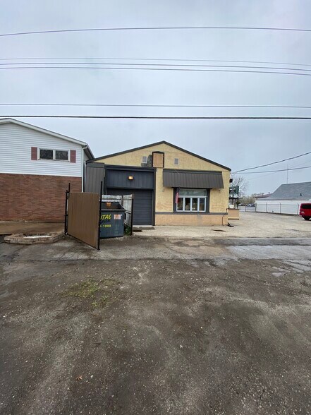 More Photos Of 2401 Central Ave, Lake Station Storefront Retail Residential For Sale