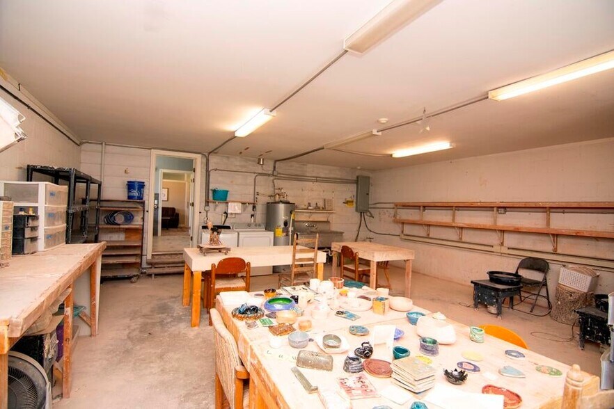 More Photos Of 158 Academy Lane Dr, Pence Springs Hotel For Sale