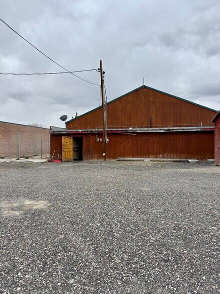 More Photos Of 479 6th Street St, Wells Industrial For Sale