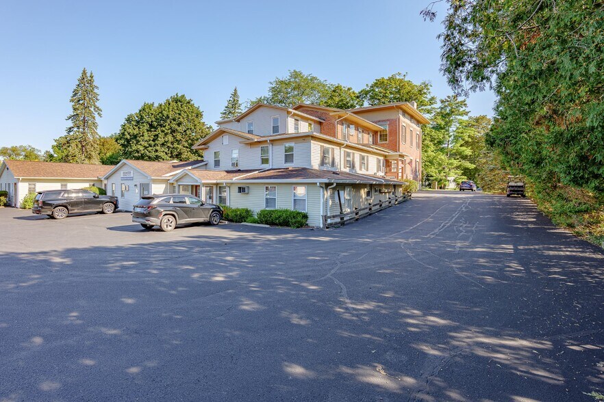 More Photos Of 23 Ontario St, Honeoye Falls Apartments For Sale