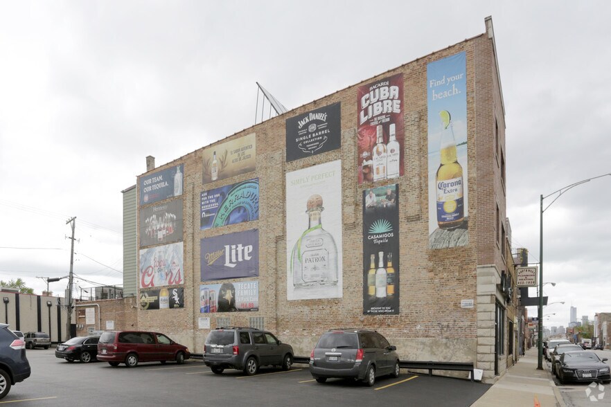 More Photos Of 2350 W Grand Ave, Chicago Apartments For Sale