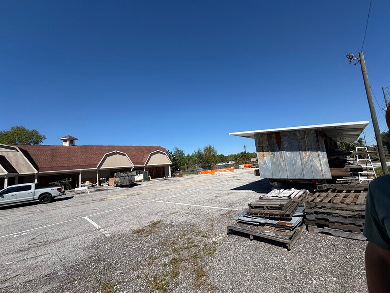 More Photos Of 9429 Old Lakeland Hwy, Dade City Freestanding For Sale