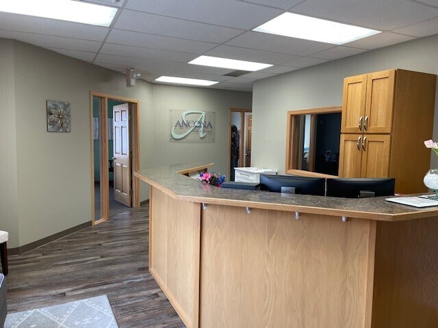 More Photos Of 1883 NW Station Pky, Andover Office For Sale