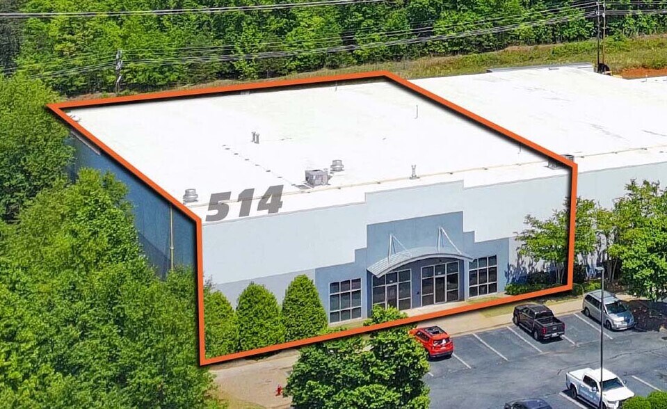 More Photos Of 500-514 Matrix Pky, Piedmont Distribution For Lease