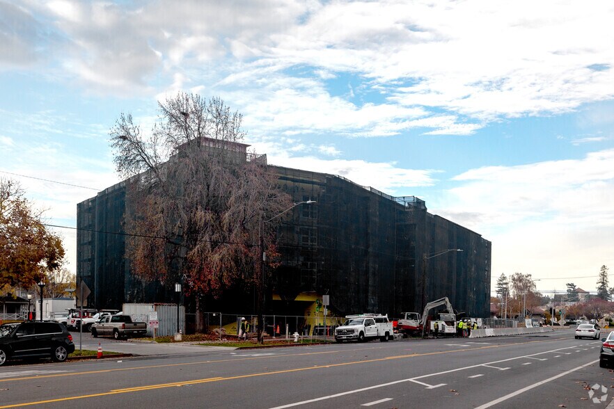 Primary Photo Of 2655 The Alameda, Santa Clara Apartments For Lease