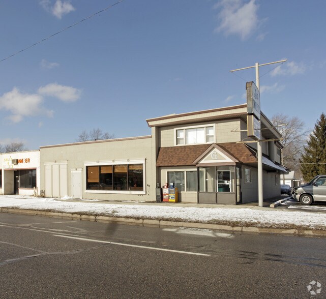 More Photos Of 25906-25914 Plymouth Rd, Redford Restaurant For Sale