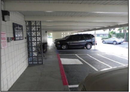 More Photos Of 422-436 W Shaw Ave, Fresno Office For Sale