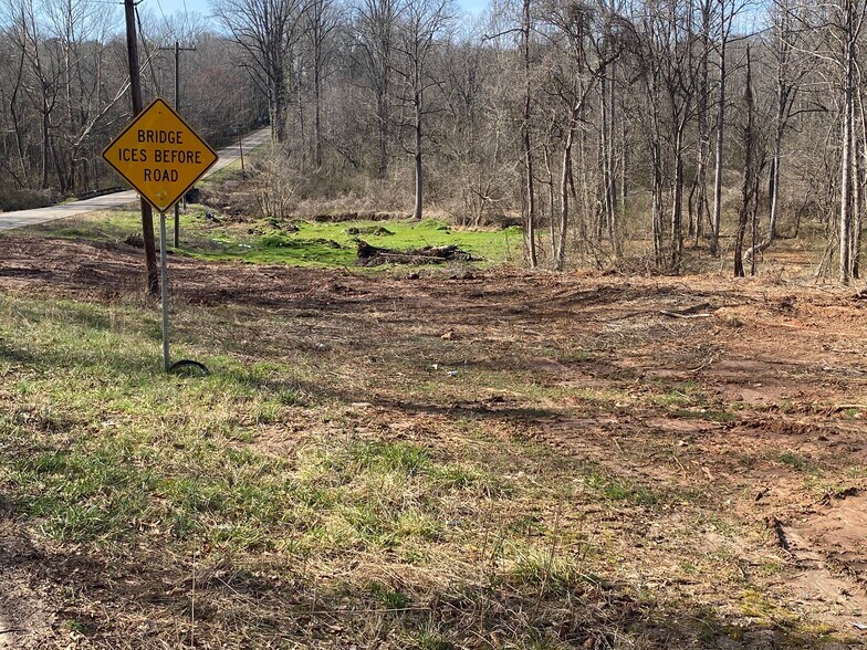 More Photos Of 105 Old Greenville Hwy, Spartanburg Land For Sale