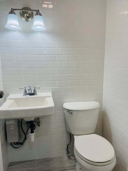 More Photos Of 2375 Richmond Rd, Staten Island Office Residential For Lease