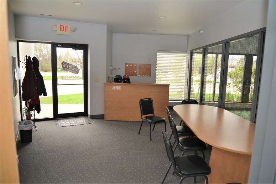 More Photos Of 1343 E Wisconsin Ave, Pewaukee Light Distribution For Lease