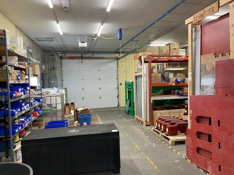 More Photos Of 721 Aldebury St, Victoria Industrial For Sale