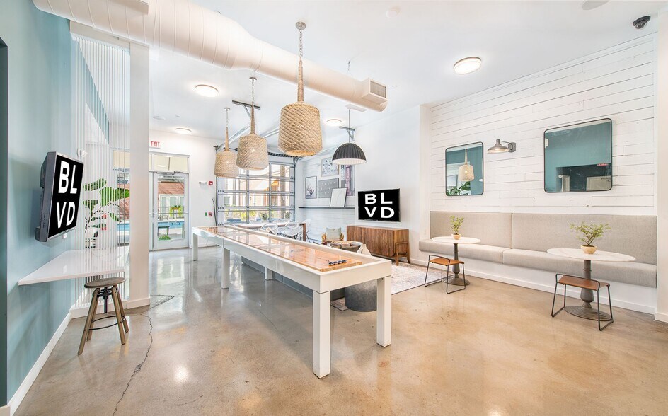 More Photos Of 725-735 Coleman Blvd, Mount Pleasant Apartments For Lease