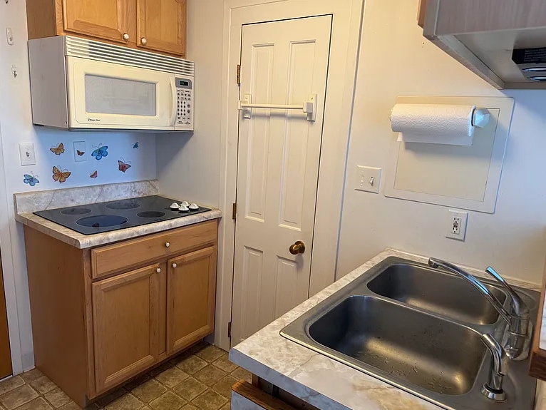 More Photos Of 5951 N Skeel Ave, Oscoda Apartments For Sale