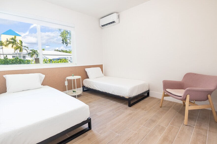 More Photos Of 190-194 NE 90th St, Miami Apartments For Sale