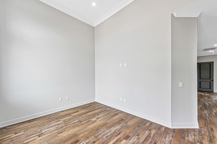 More Photos Of 2031 N Mason Rd, Katy Medical For Lease