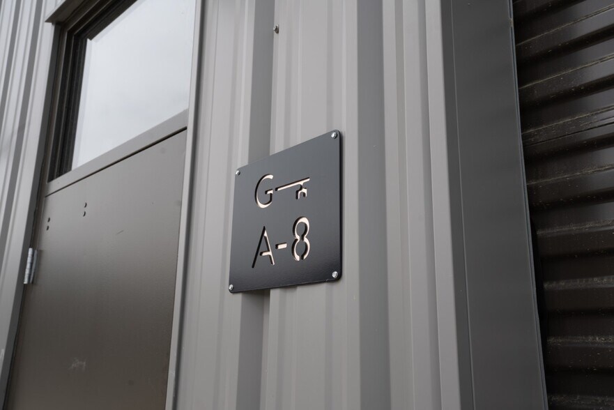 More Photos Of 1040 Park Ct, Greensboro Warehouse For Sale