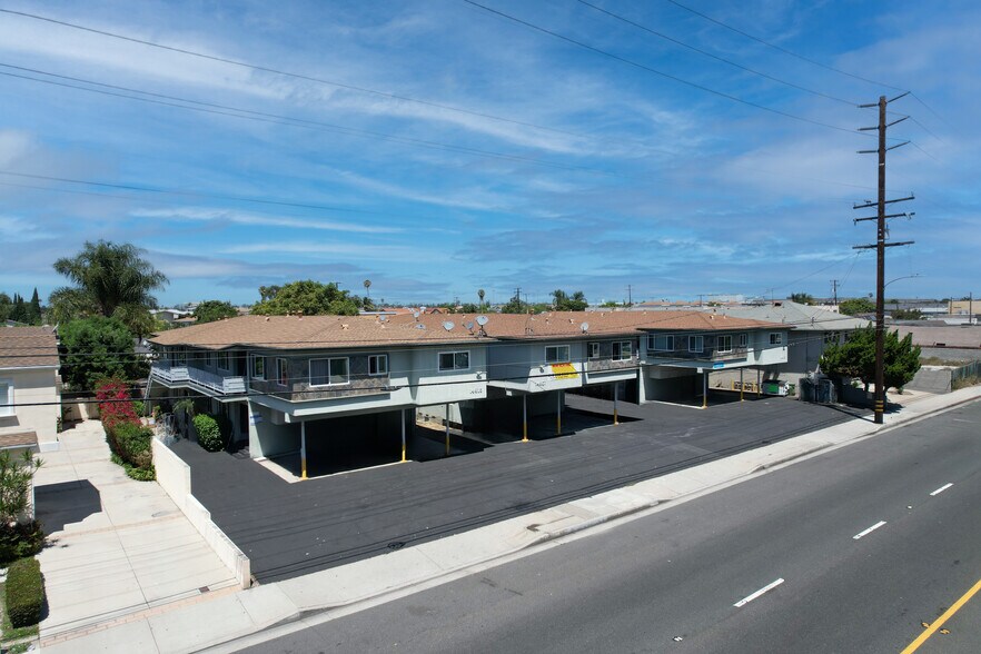 Primary Photo Of 14815 Prairie Ave, Lawndale Apartments For Sale