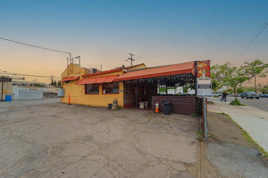 More Photos Of 3096 National Ave, San Diego Restaurant For Sale