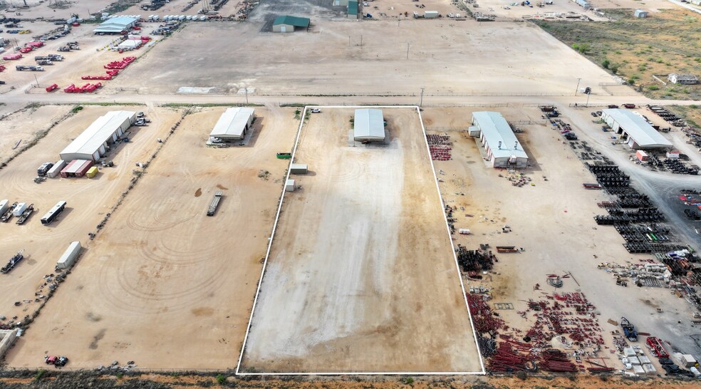 More Photos Of 9503 E County Road 97, Midland Warehouse For Lease