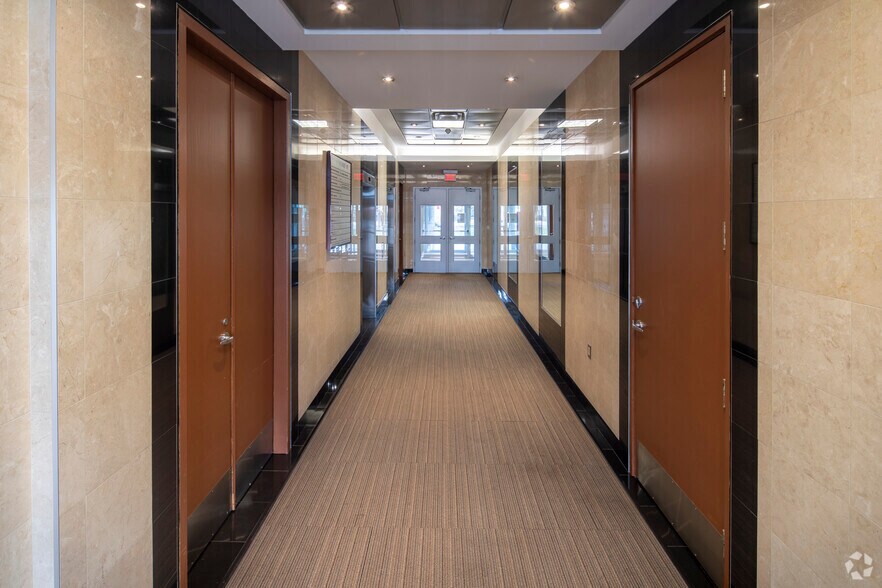 More Photos Of 3901 Hwy-7, Vaughan Office For Lease