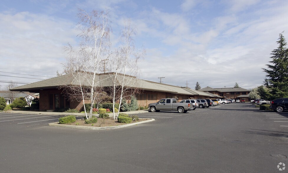 Primary Photo Of 301 S Ham Ln, Lodi Office For Lease