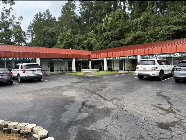 More Photos Of 2522 Capital Cir NE, Tallahassee General Retail For Sale