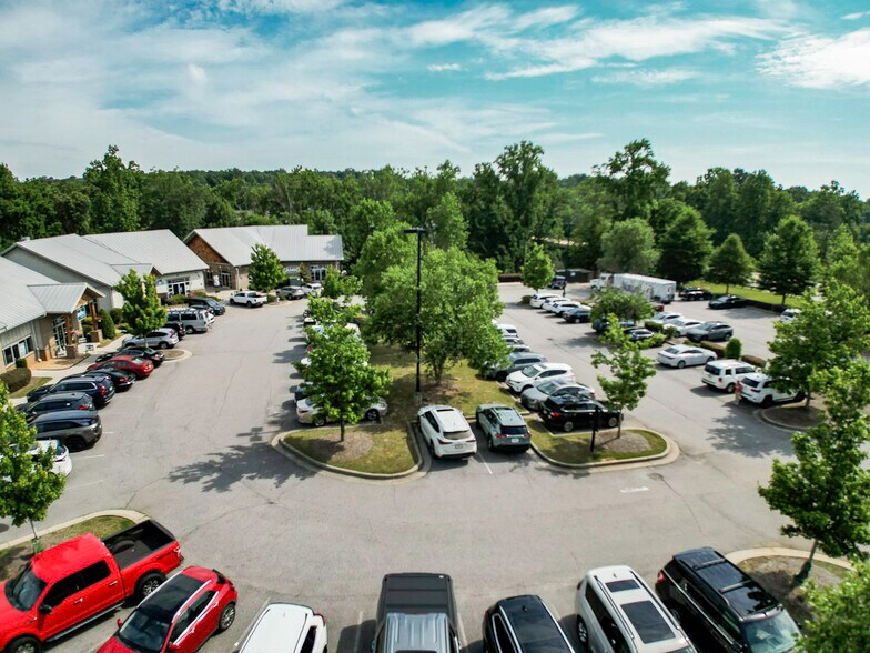 More Photos Of 8851 Macon Hwy, Athens Unknown For Lease