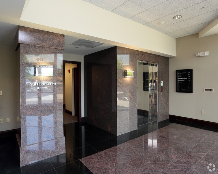 More Photos Of 4035 Premier Dr, High Point Office For Lease