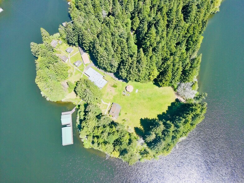 More Photos Of 1190 N Tenmile Lk, Lakeside Trailer Camper Park For Sale