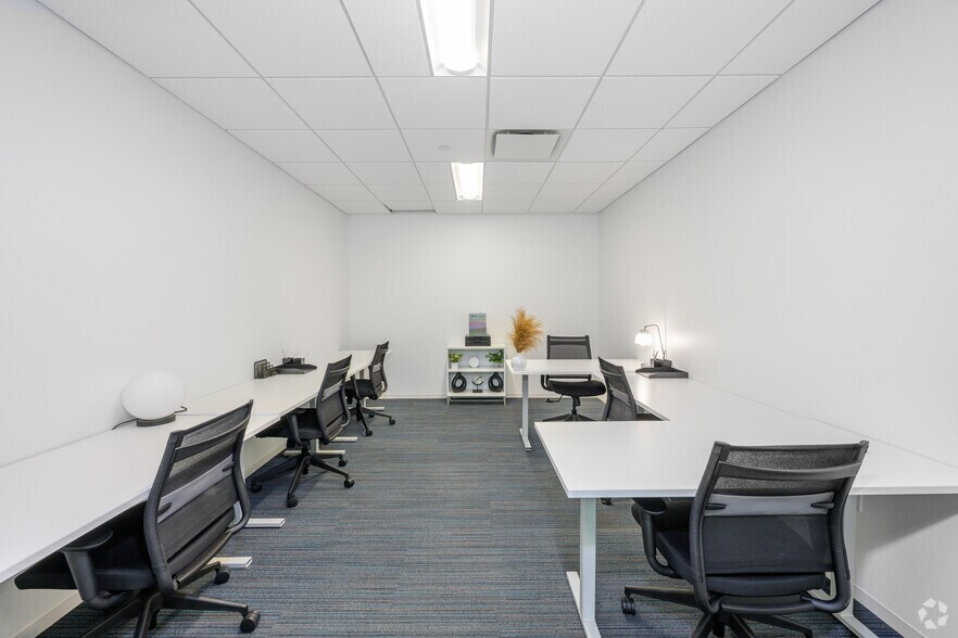 More Photos Of 800 Maine Ave SW, Washington Coworking Space