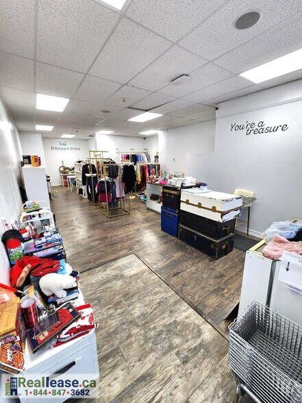 More Photos Of 155-165 Main St W, Shelburne Apartments For Lease