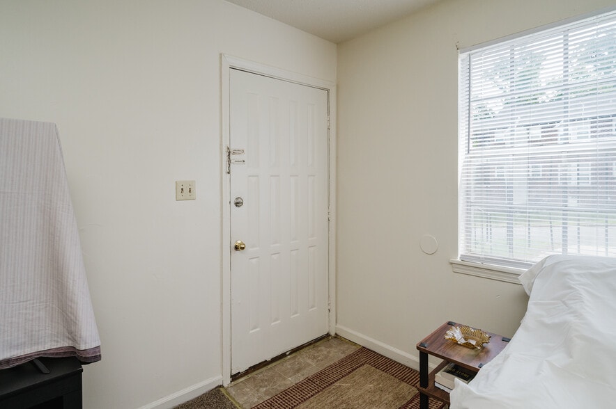More Photos Of , Birmingham Multifamily For Sale