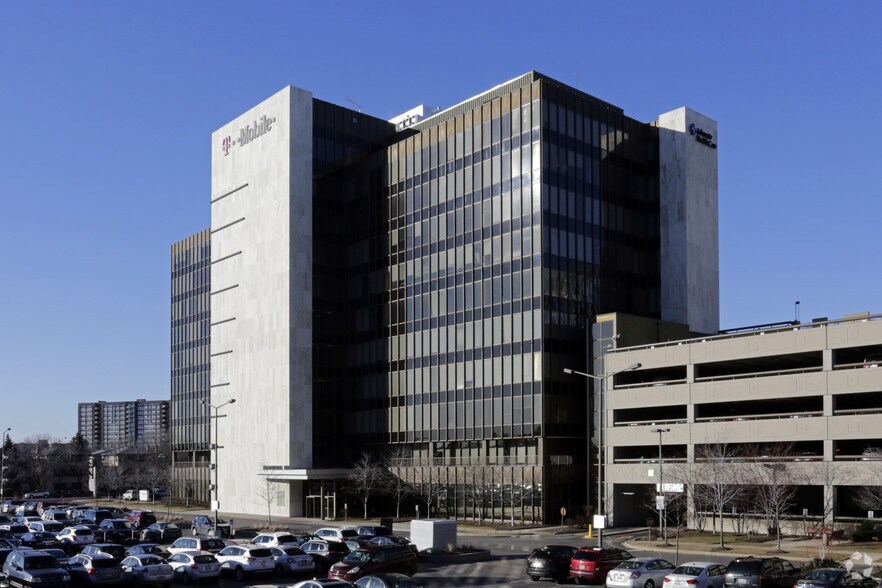 More Photos Of 8550 W Bryn Mawr Ave, Chicago Office For Lease