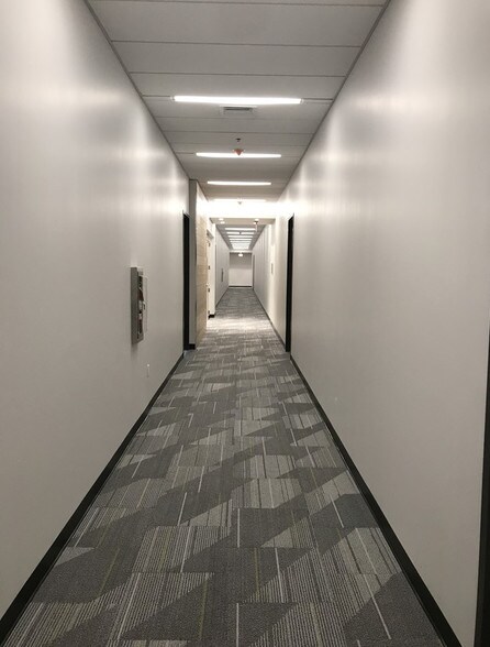 More Photos Of 2801 NE 213th St, Aventura Medical For Lease