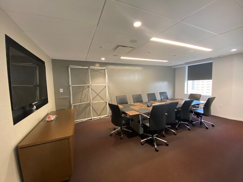 More Photos Of 66 S Pearl St, Albany Office For Lease