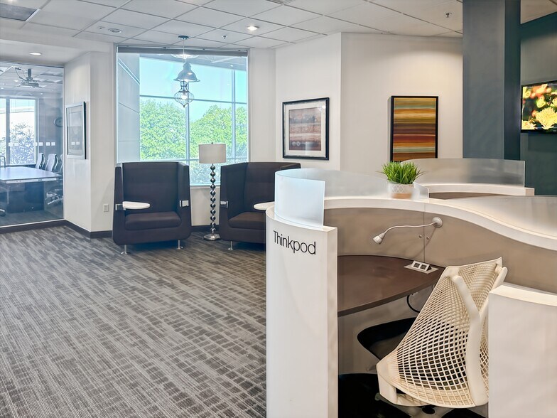 More Photos Of 405 State Highway 121 Byp, Lewisville Coworking Space