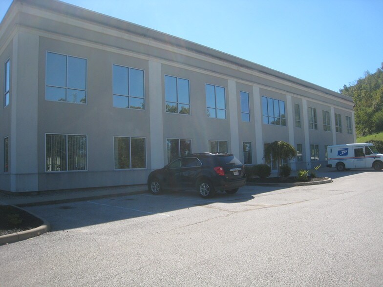 More Photos Of 100 Peyton Way, Charleston Medical For Sale