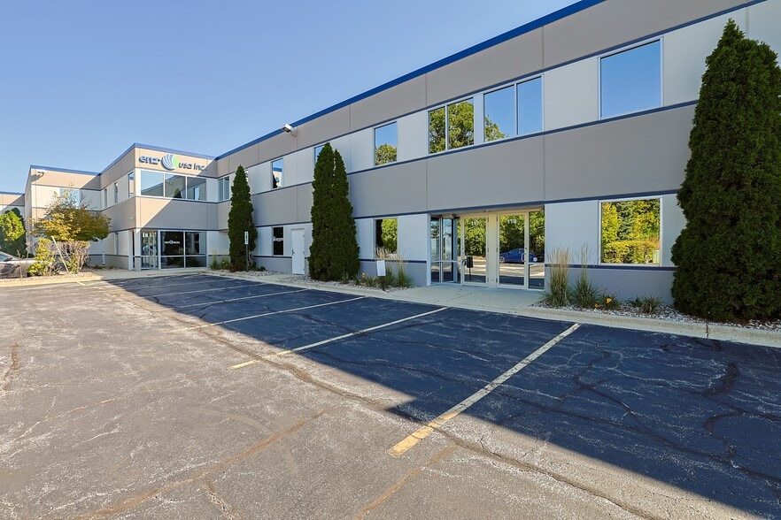 More Photos Of 1585 Beverly Ct, Aurora Warehouse For Sale