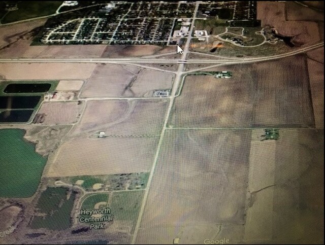 Primary Photo Of Route 51 @ Route 136, Heyworth Land For Sale