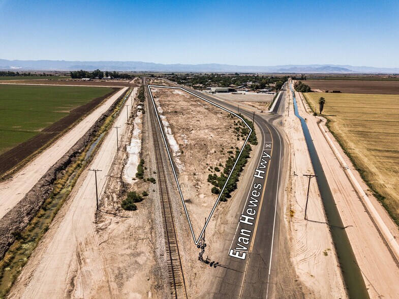 Primary Photo Of 1701 W 80 Hwy, Seeley Land For Sale