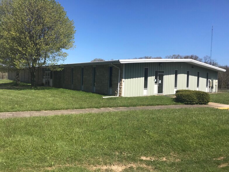 More Photos Of 22811 Titusville Rd, Pleasantville Office For Sale