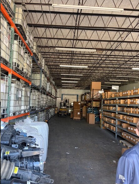 More Photos Of 6681-6691 NW 16th Ter, Fort Lauderdale Warehouse For Lease