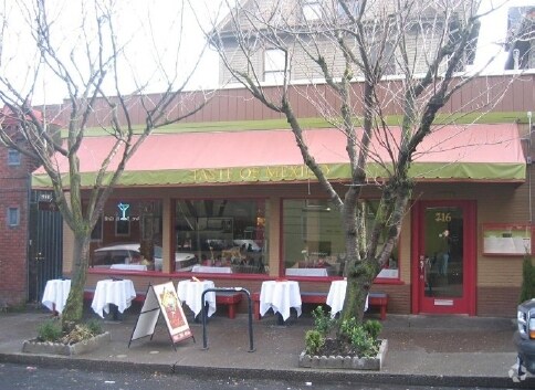 More Photos Of 716-718 NW 21st Ave, Portland Storefront For Sale