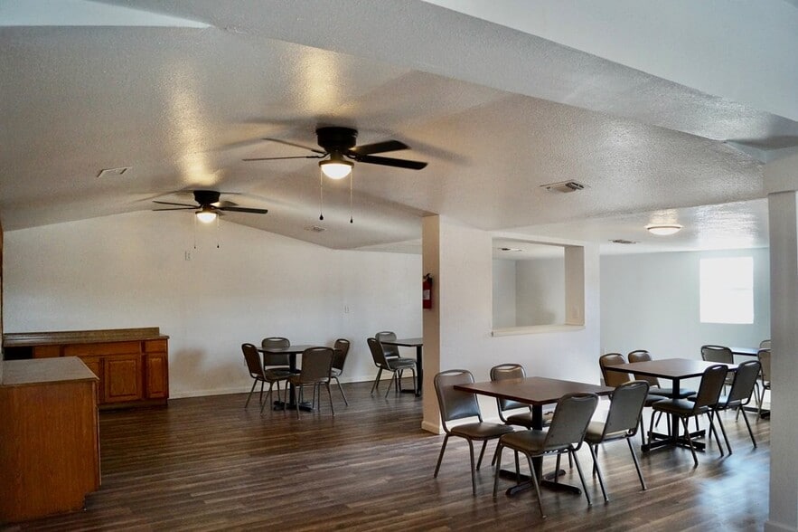 More Photos Of 5901N Golder Ave, Odessa Restaurant For Sale