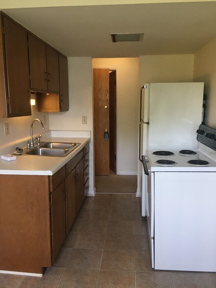 More Photos Of 1124 Case Ct, Miamisburg Apartments For Sale