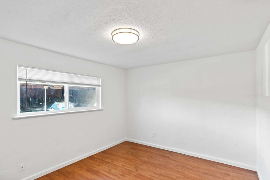More Photos Of 256 La Pala Dr, San Jose Apartments For Sale