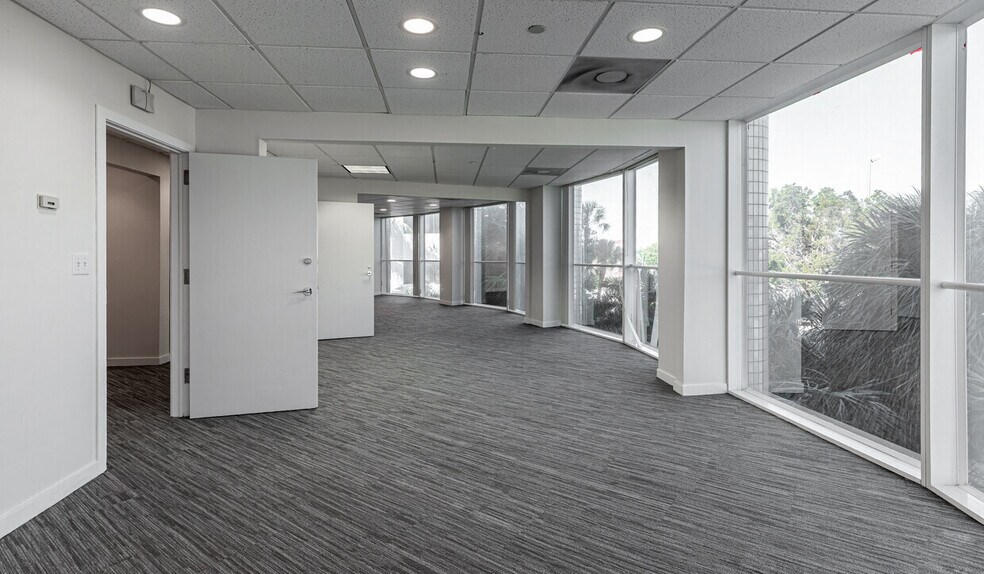 More Photos Of 3101 N Federal Hwy, Fort Lauderdale Medical For Lease