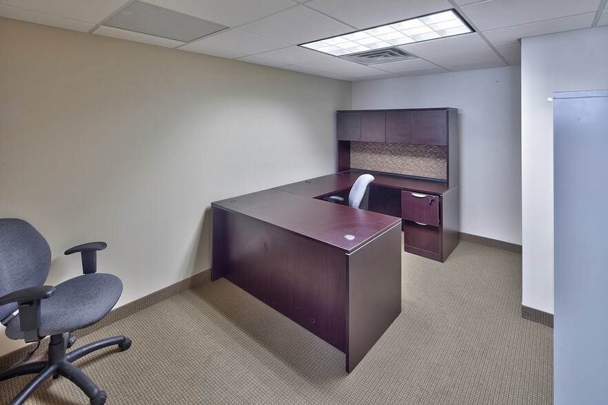 More Photos Of 1580 Elmwood Ave, Rochester Medical For Lease