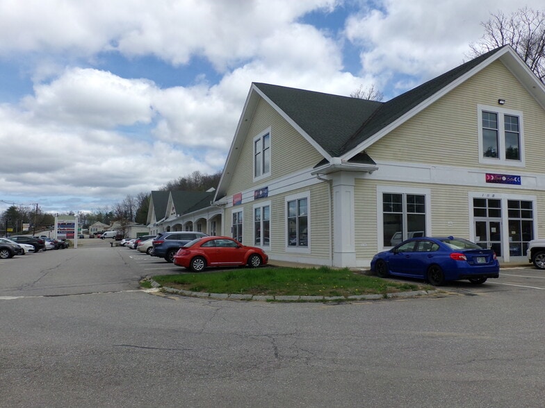 More Photos Of 171 Daniel Webster Hwy, Belmont Storefront Retail Office For Lease