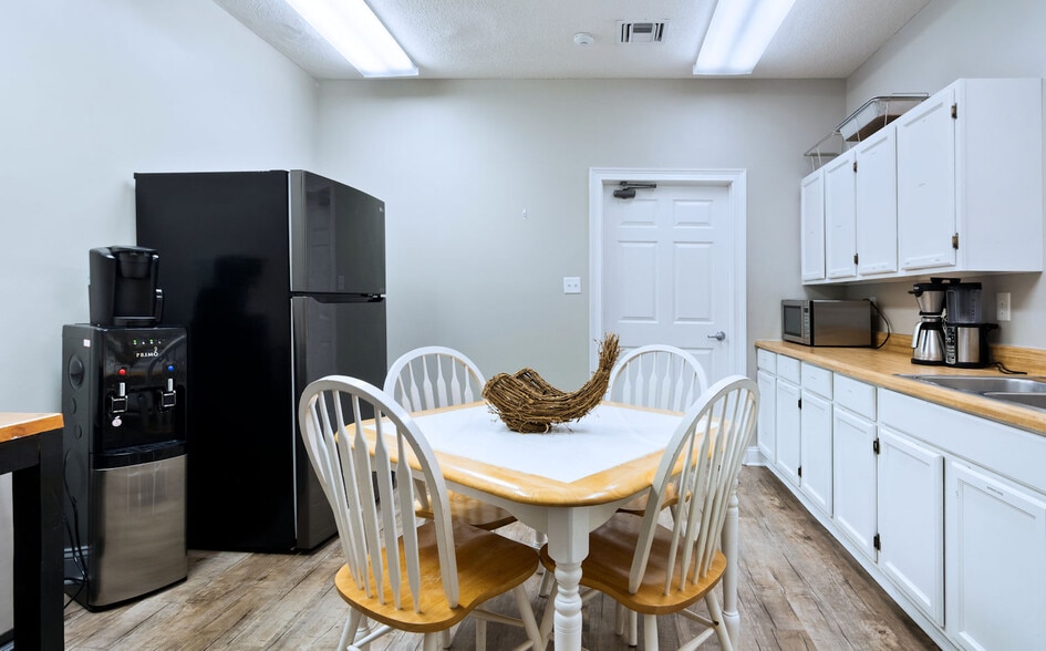 More Photos Of 1501 US Highway 19 S, Leesburg Medical For Sale